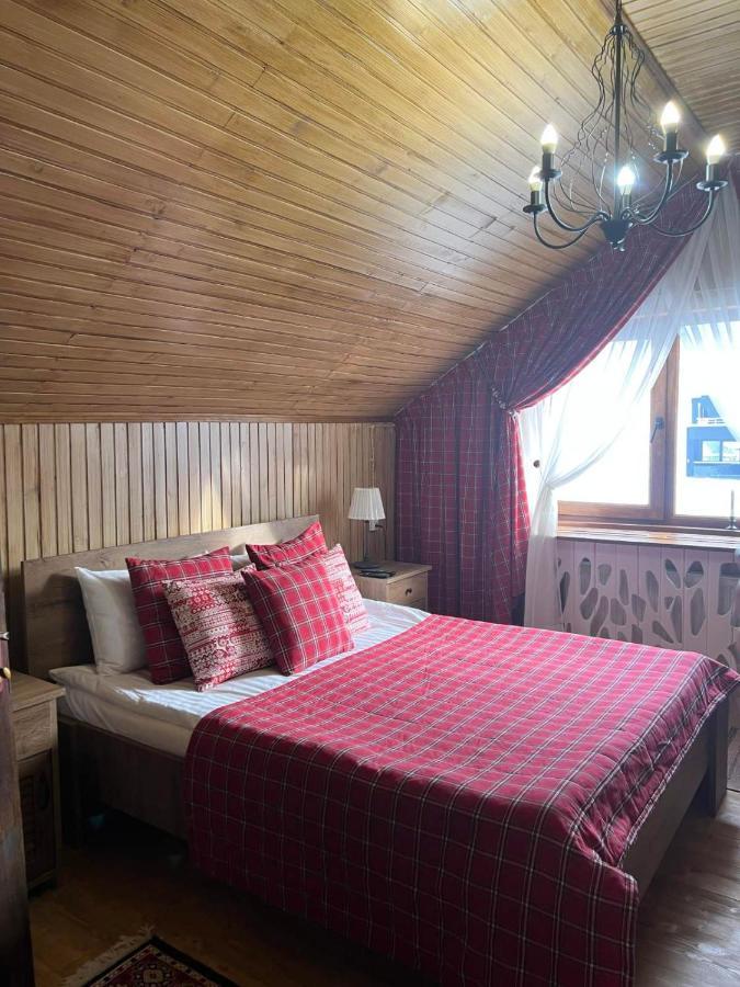 Chalet Blanc Bukovel Exterior photo